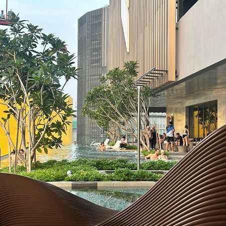 Axon Luxury Suites Kl Куала-Лумпур Экстерьер фото