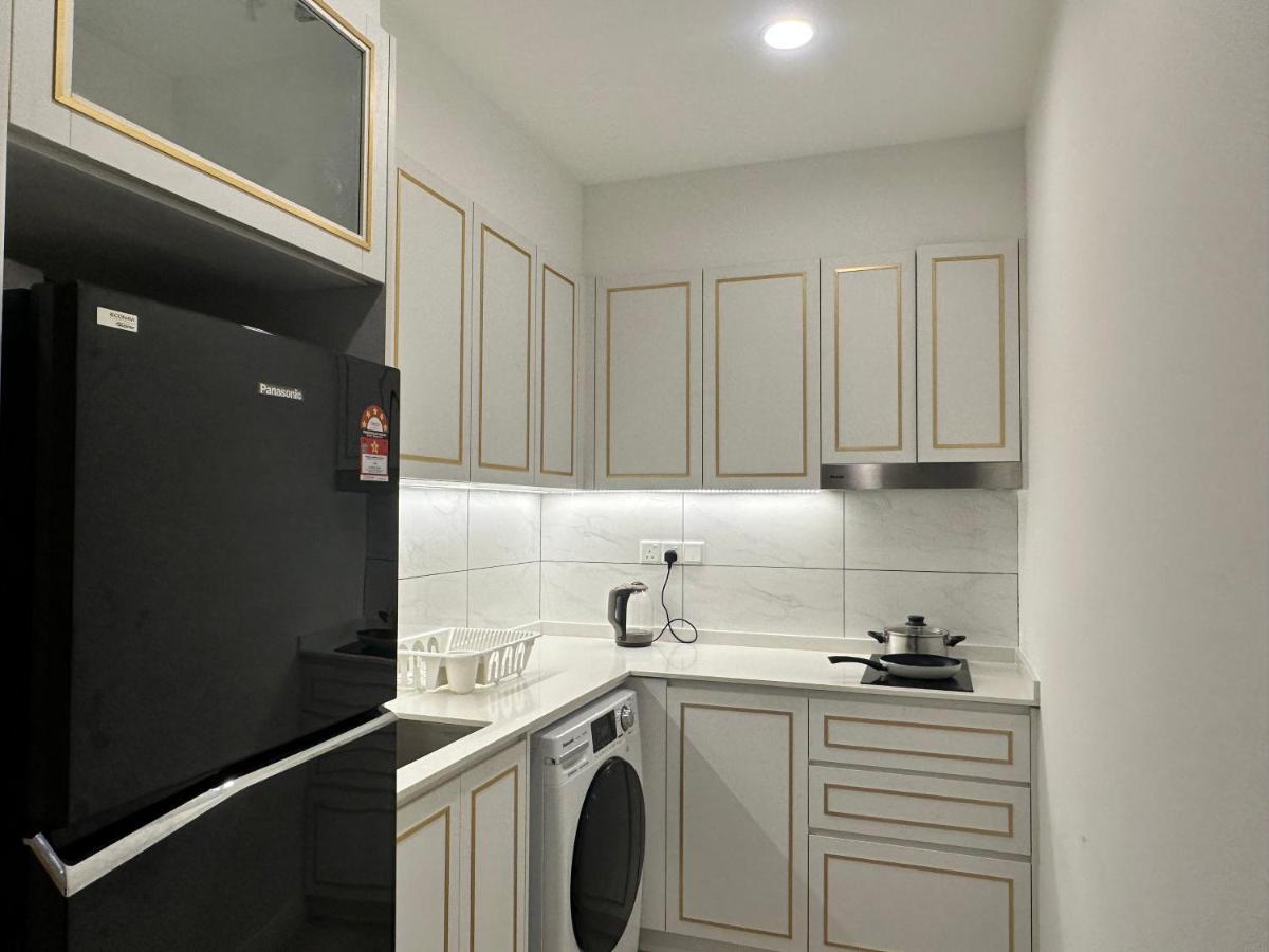 Axon Luxury Suites Kl Куала-Лумпур Экстерьер фото