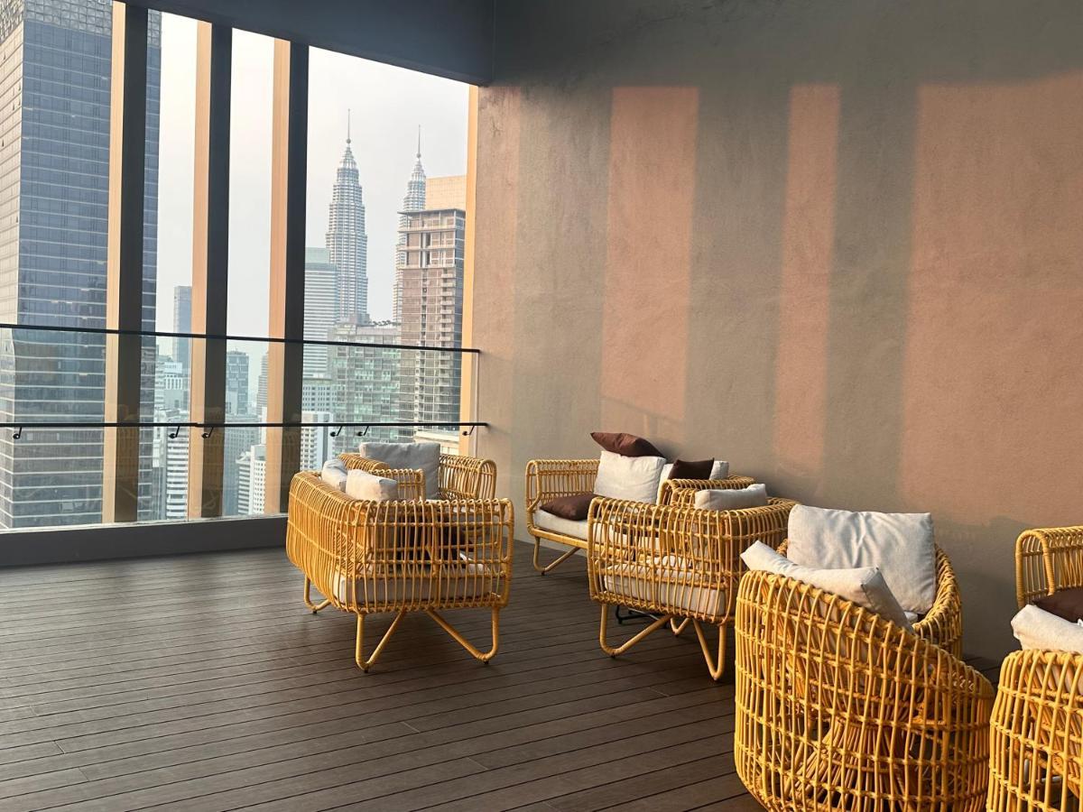Axon Luxury Suites Kl Куала-Лумпур Экстерьер фото